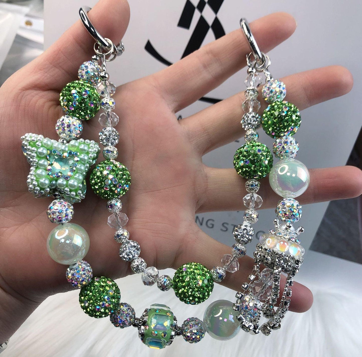 🎊New🎊All $12 Luxury Phone&Key chain over $40 Free Shippping