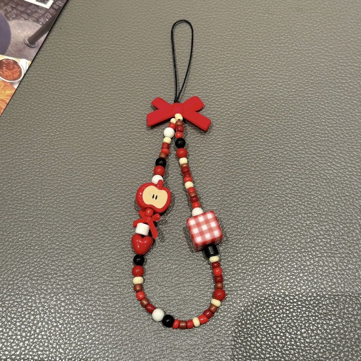 š„Surpriseš„All $3 Super Cute Phone&Key Chain Over $20 Free Shippping