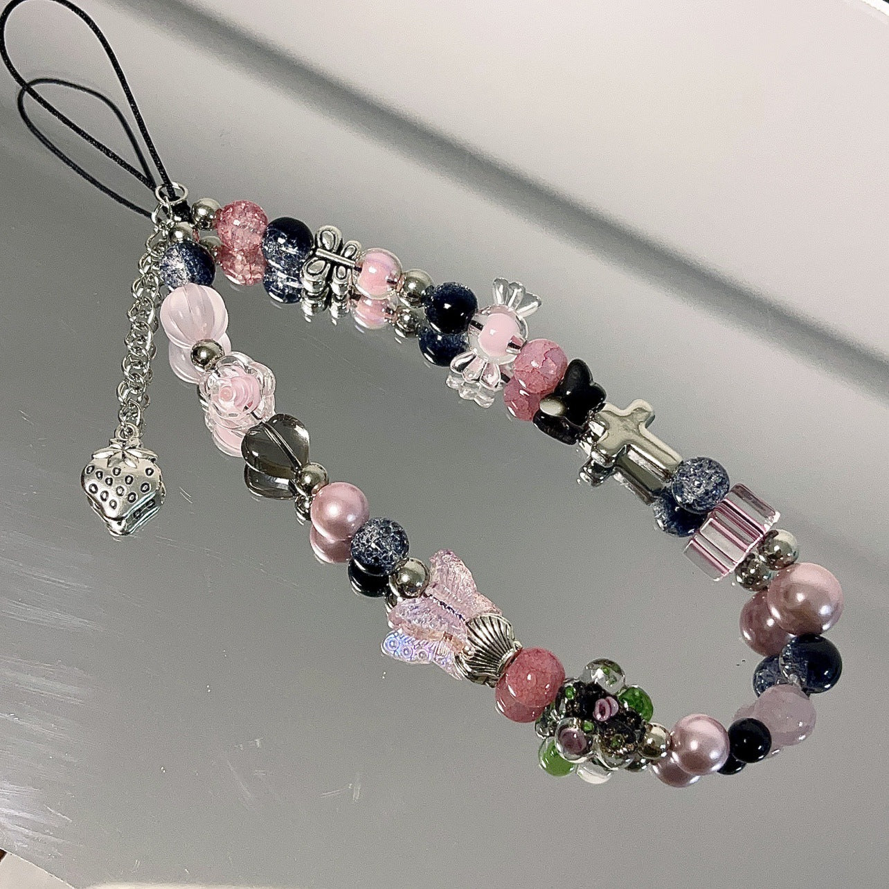 š„Surpriseš„All $3 Super Cute Phone&Key Chain Over $20 Free Shippping